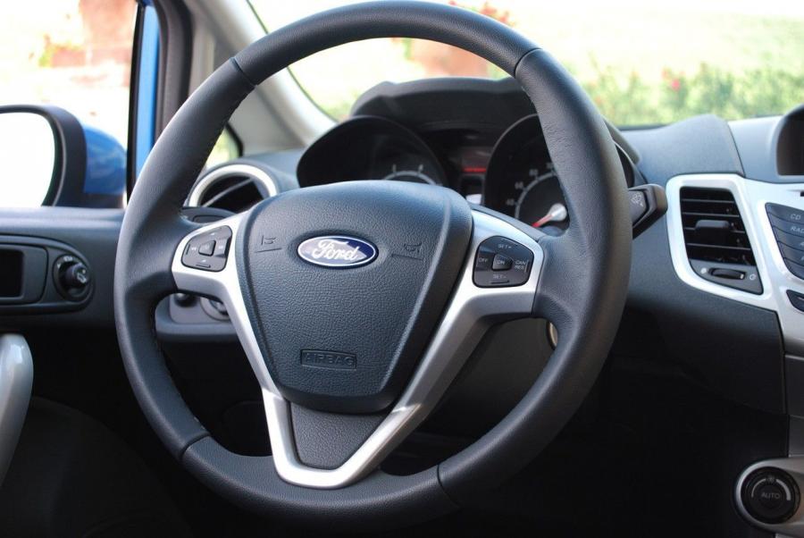  Ford Fiesta 2008 года  (фото 170 из 201)